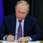 Путин назначил Юрия Горлача послом России в Греции вместо Андрея Маслова