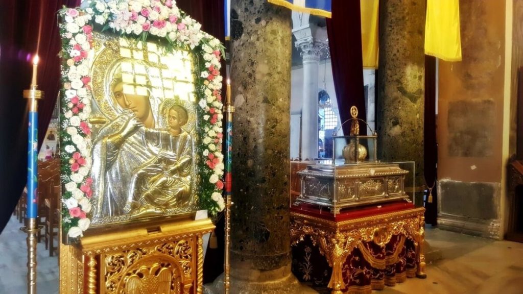 26 октября в Греции чтут Димитрия Солунского, чьи мощи хранятся в Салониках